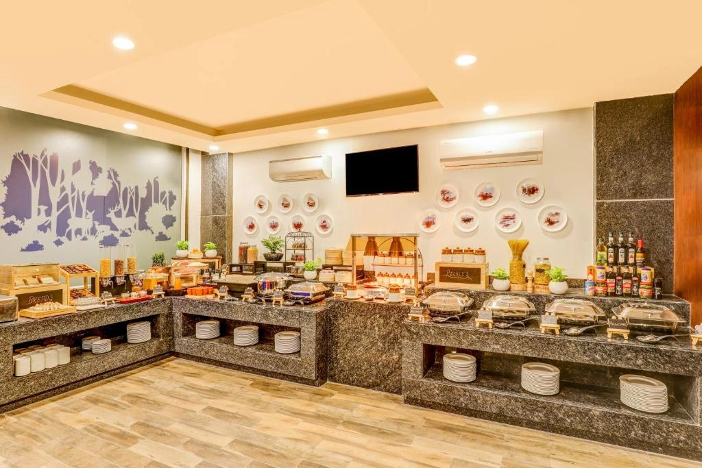 Lemon Tree Hotel Tapovan